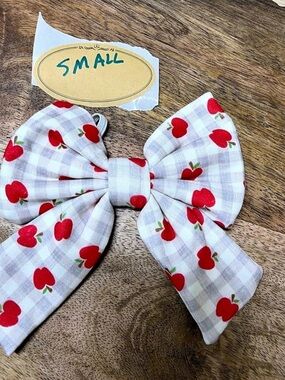 Griffy & Drake Bow Tie Gingham Dog in White & Red